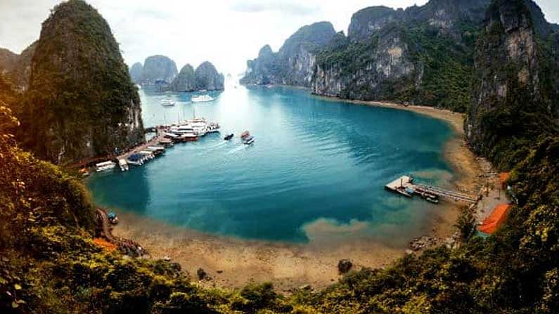 Vietnam: This country is famous for its food and rivers.  Tourists mostly go boating and river surfing here.  This country is definitely loved by the Indians.  Here the value of our rupee is equal to 326.87 Vietnamese dong.  