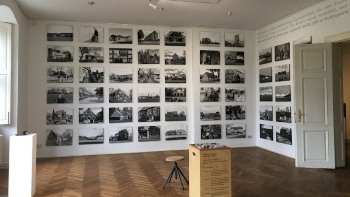 Bildergalerie im Oderbruchmuseum in Altranft.