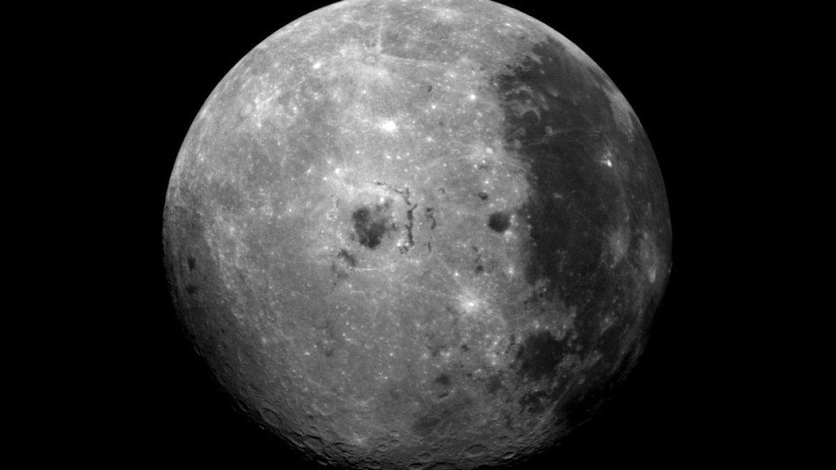 Oceanus Procellarum: The moon has been volcanically active longer than thought