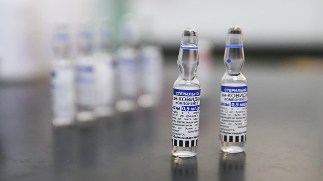 Sputnik V vaccine could be approved by the end of 2021