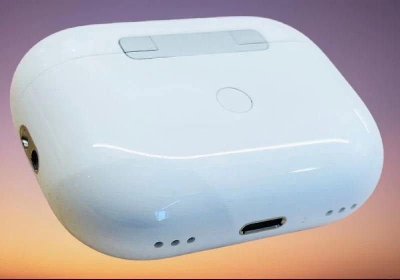 AIRPods Pro 2 charging case (common)