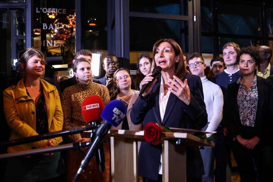 Anne Hidalgo wins the Socialist Party nomination for French presidency in 2022