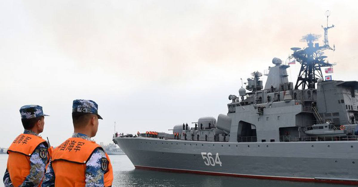 Russian and Chinese warships conducted their first joint patrol in the Pacific Ocean