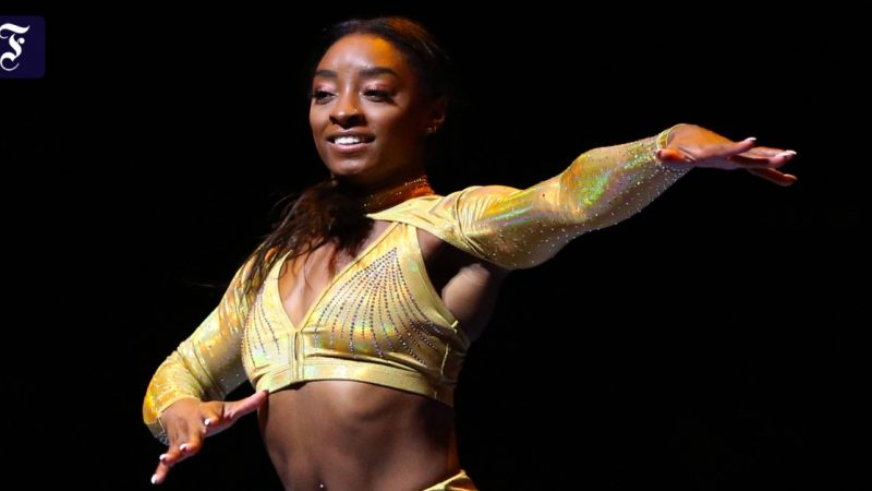 Simone Biles with Turn-Show Gold Over America Tour in the USA

