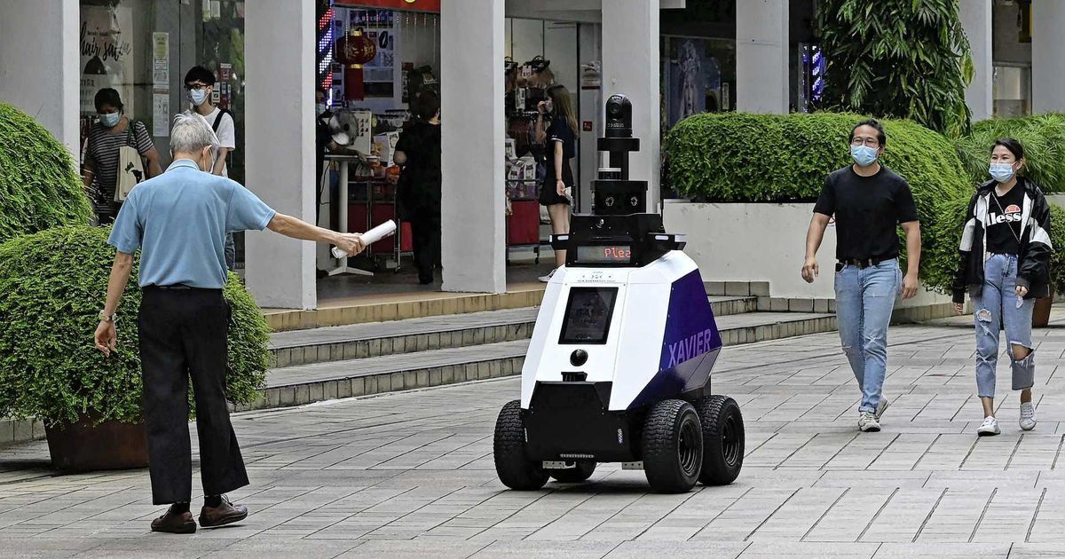Singapore fears ‘dystopia’ with patrol robots |  Abroad