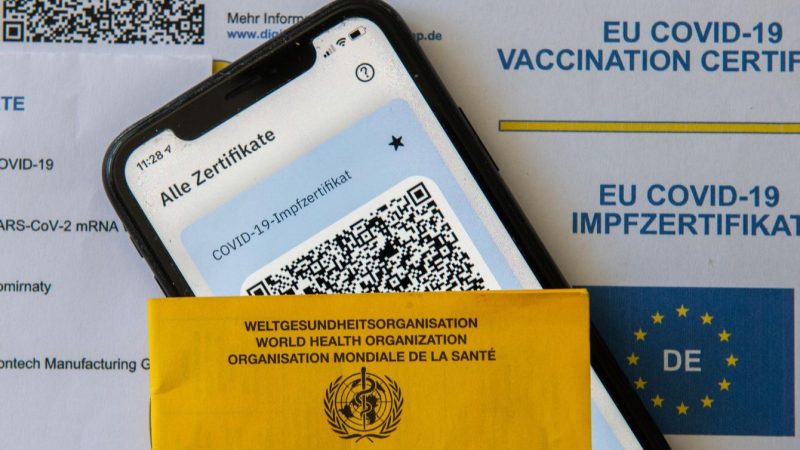 More fake vaccination cards and certificates in Karlsruhe

