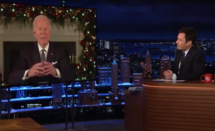 Biden al Tonight Show: “Popolarità in calo? Non ci faccio caso"