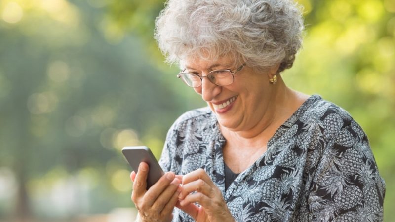 5 easy tweaks to adapt your Android phone to the elderly

