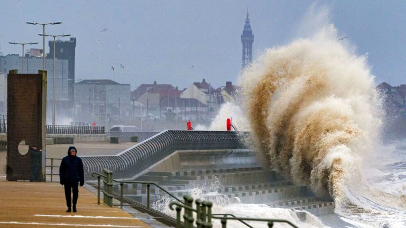 Los fuertes vientos de Eunice serán registrados en Gales e Inglaterra. (AP)