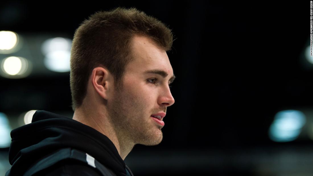 Jake Fromm apologizes for the text of "elite whites" from Buffalo Bills

