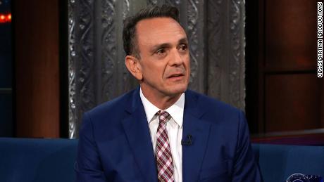 Hank Azaria willing to step & # 39; from playing Apua