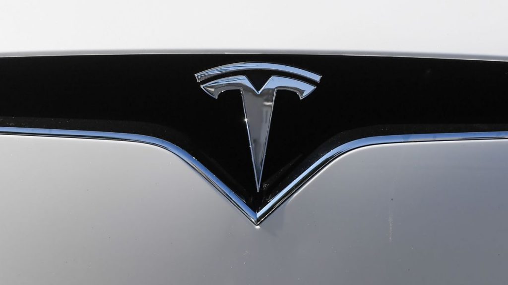 ﻿Tesla hikes price of 'Full Self-Driving' option to $10000
