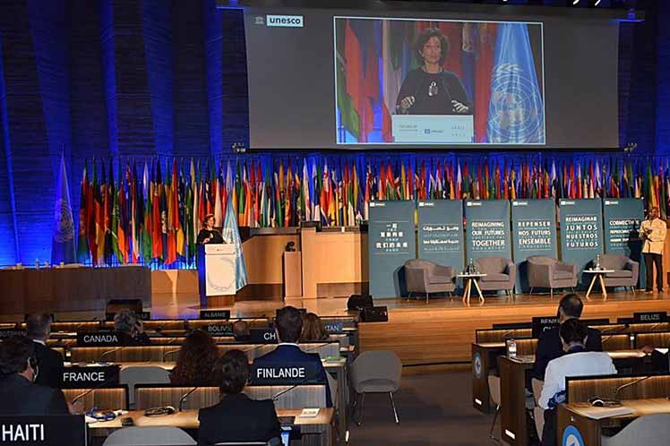 UNESCO promotes science in the service of peace (+ photo)