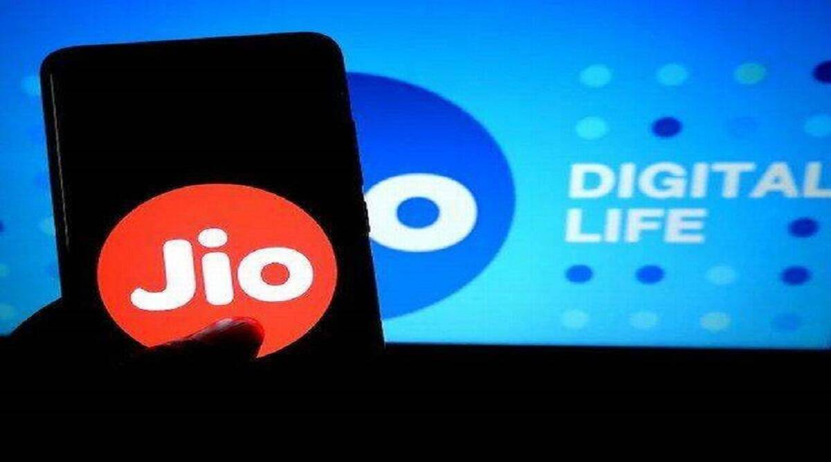 Cashback up to Rs 144 on Jio . Recharge