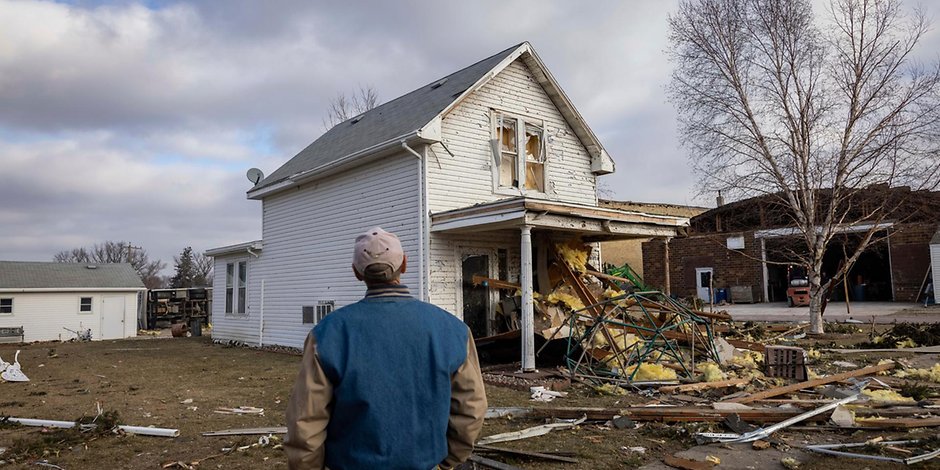 Hurricanes hit the United States again: strong winds blow in the Midwest