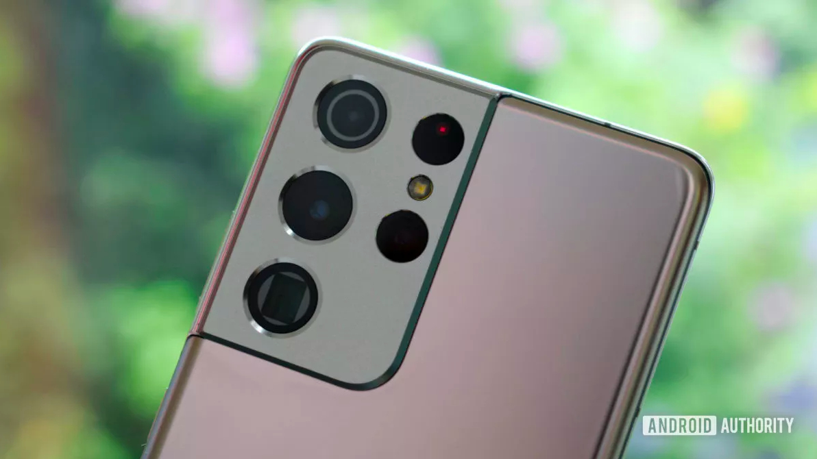 New features in phone cameras 2022